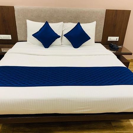 Hotel Ak Suites Patiāla Εξωτερικό φωτογραφία